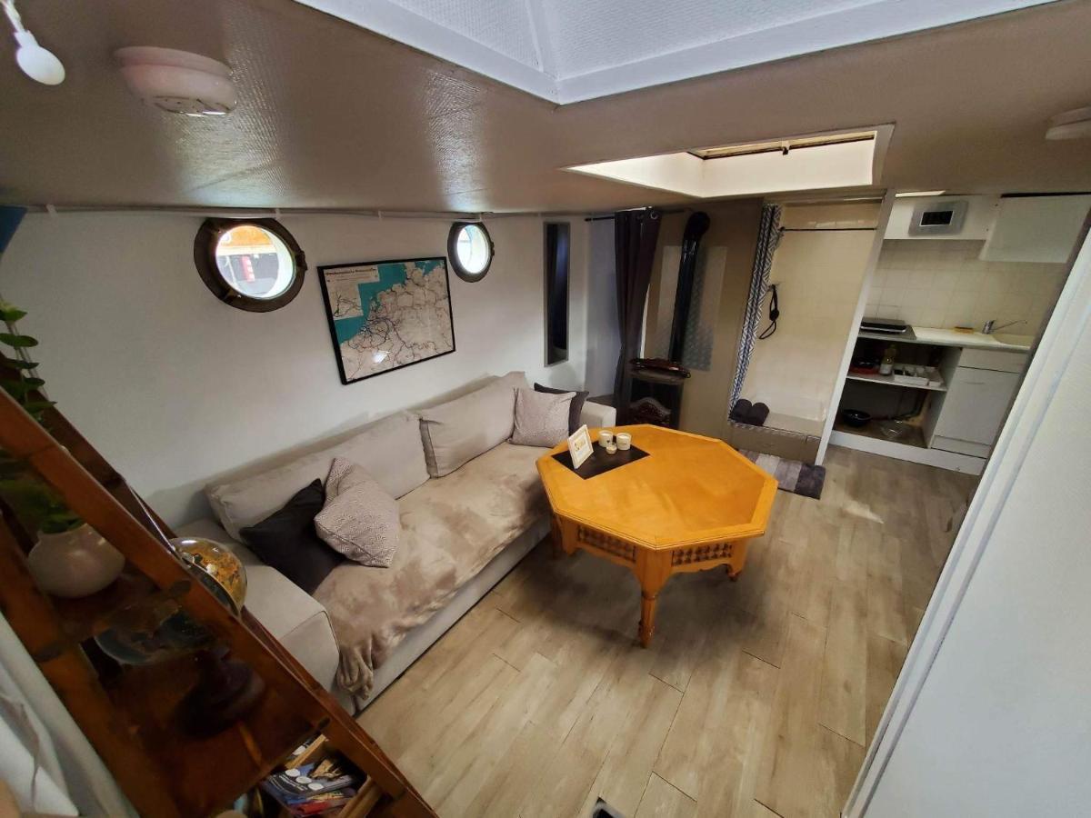 Peniche "Louise Michel" Sejournez Dans L'Appartement Du Capitaine, Offrez Vous Une Experience Inoubliable Au Fil De L'Eau Douai Eksteriør bilde